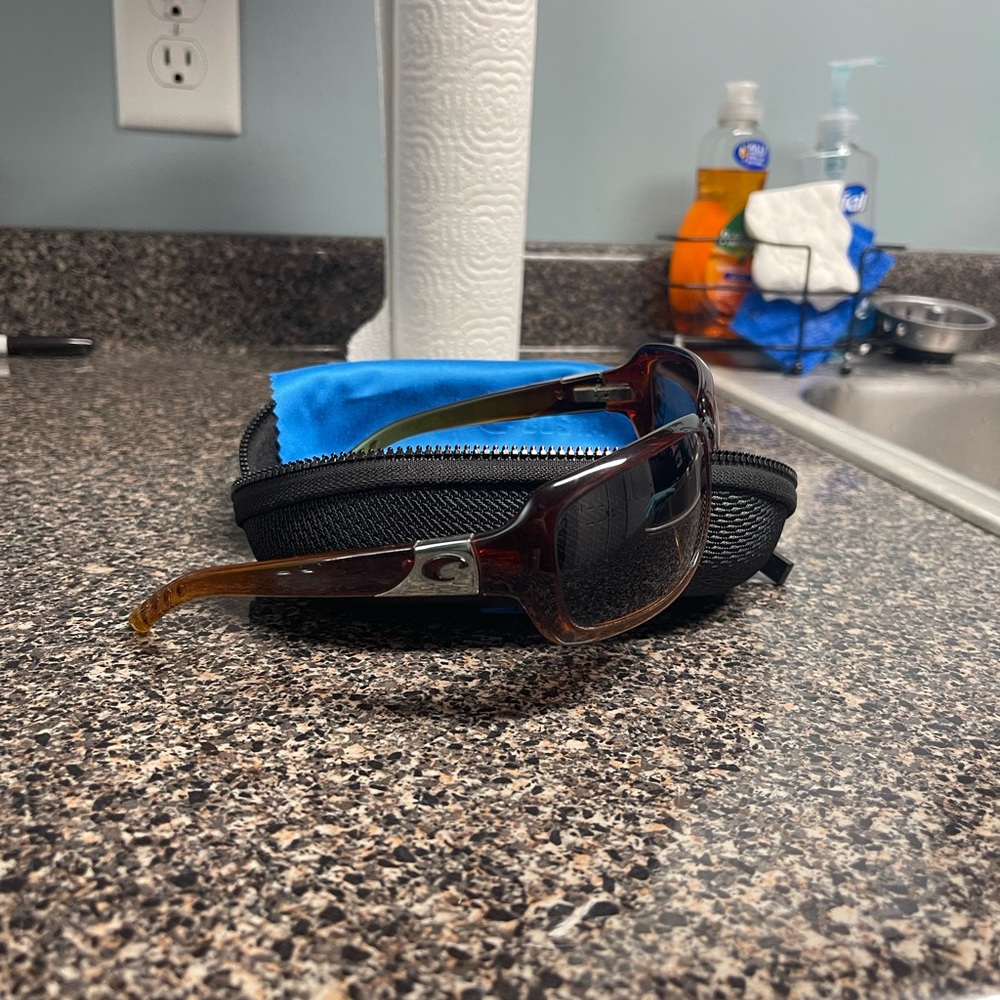Costa Isabella Sunglasses